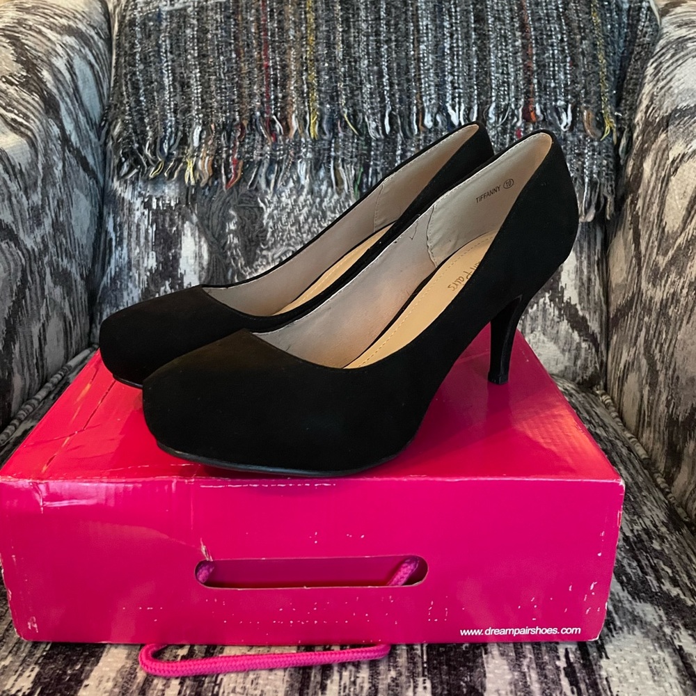 Dream Pairs heels